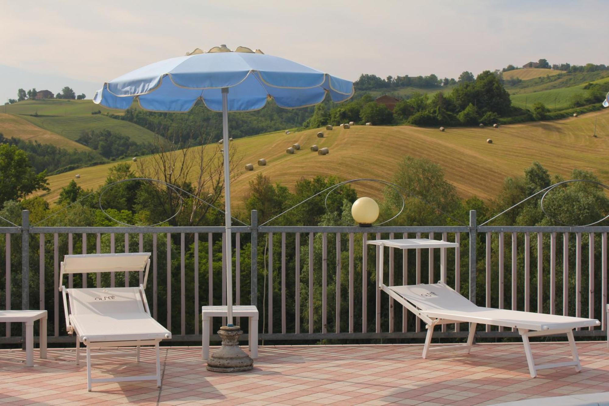 Hotel Sporting Tabiano Terme Buitenkant foto