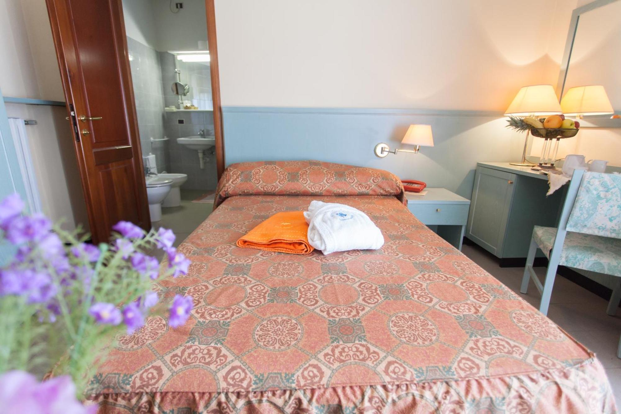 Hotel Sporting Tabiano Terme Kamer foto